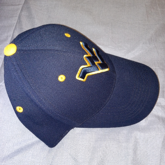 Mens Stretch Fit WV Cap Top of the World - Picture 2 of 8